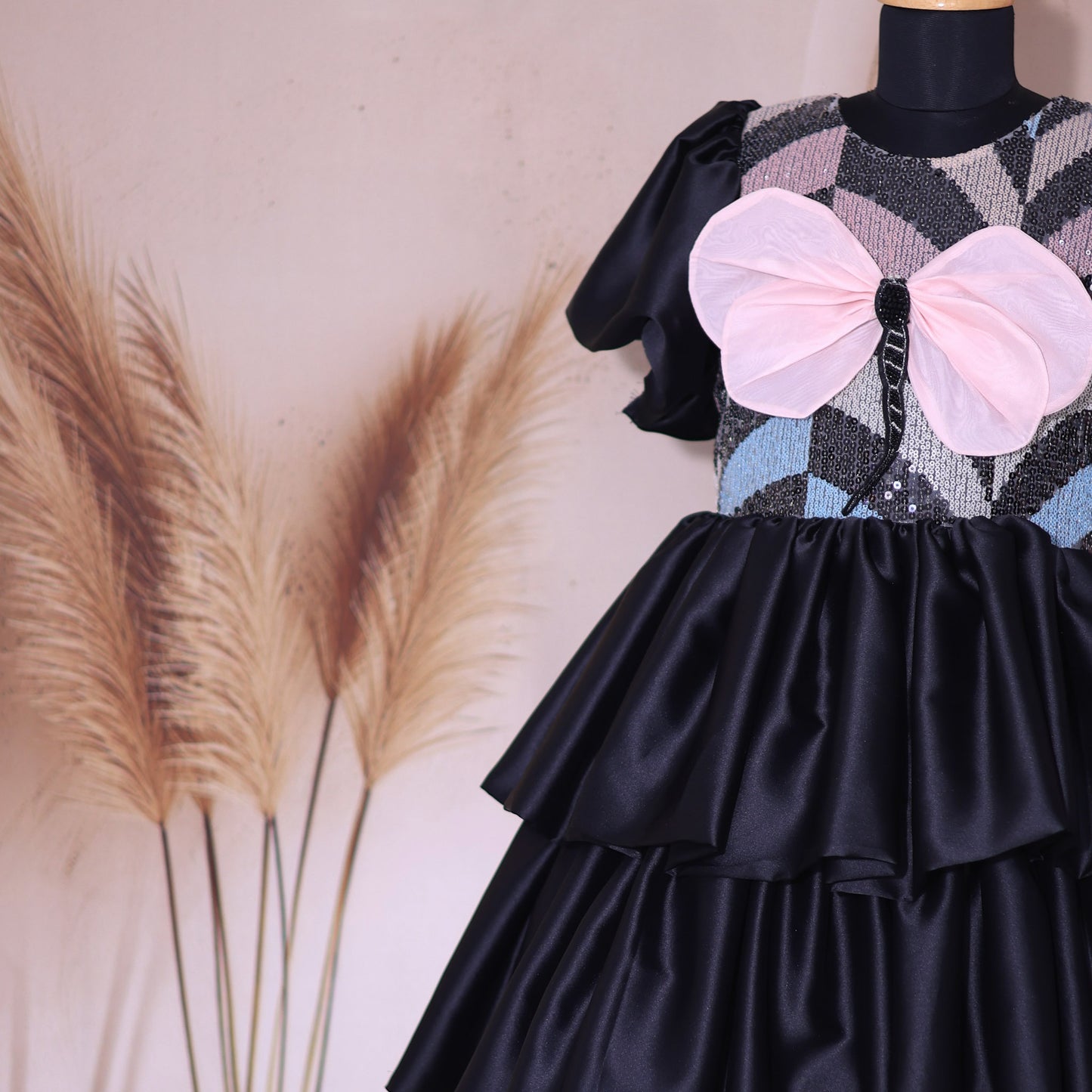 Pre-ordered Midnight Bow Luxe Dress – Bold Elegance with a Whimsical Touch”