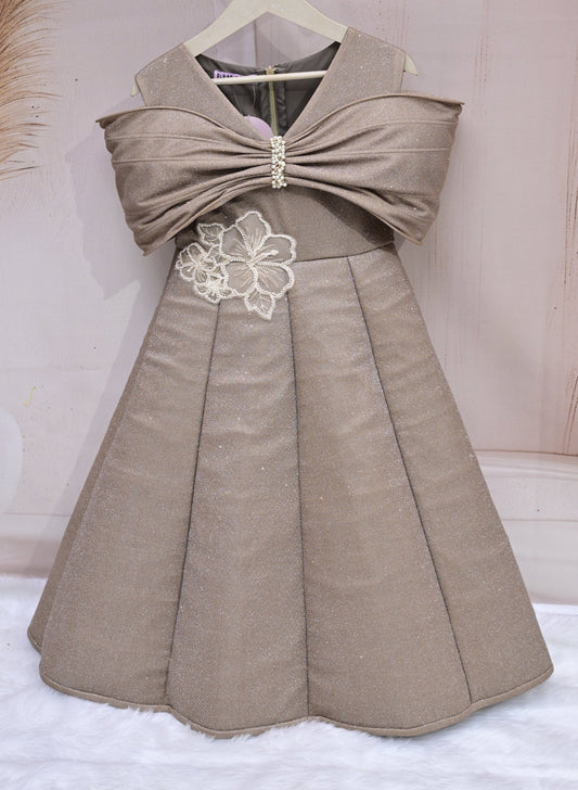 Pre order- Golden brown Princess Ball Gown – Shine Like a Star 🌟