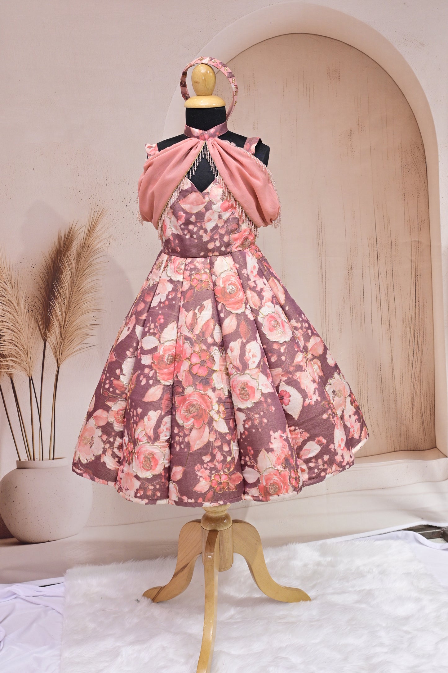 Elegant Kids’ Ball Gown – Perfect for Special Occasions