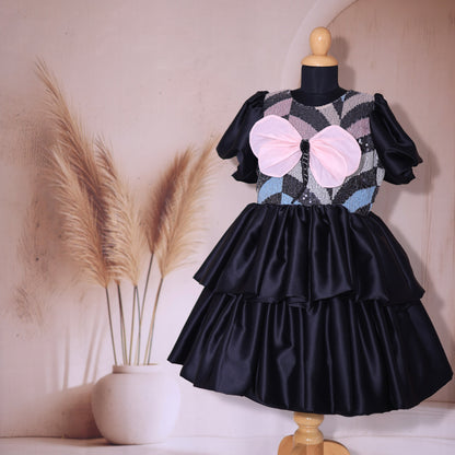 Pre-ordered Midnight Bow Luxe Dress – Bold Elegance with a Whimsical Touch”