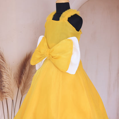 Pre-order “Sunshine Belle Bow Dress – Radiate Joy in Yellow”